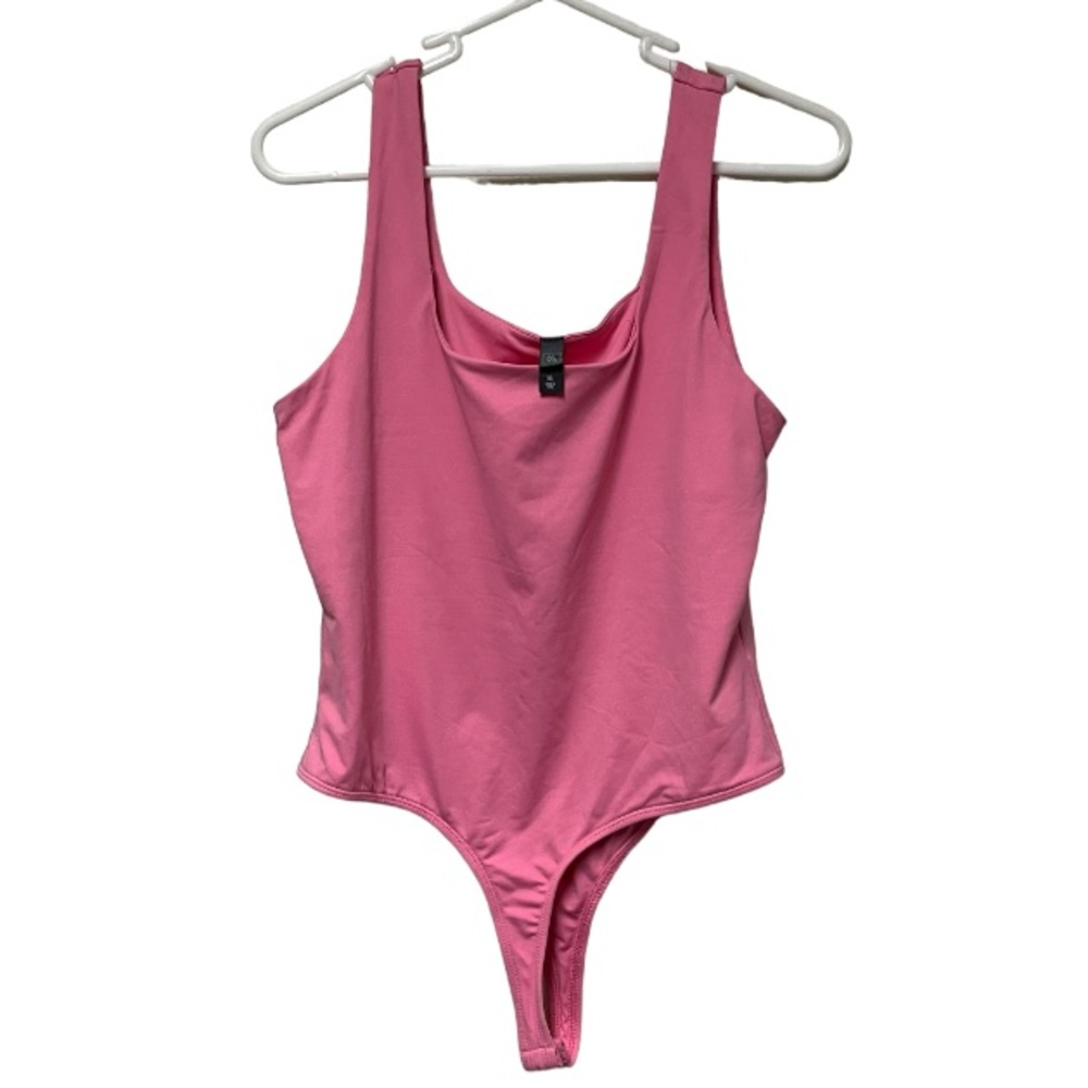 3/$15 LAST CHANCE! ALYA Bubblegum Pink Bodysuit Size XL
